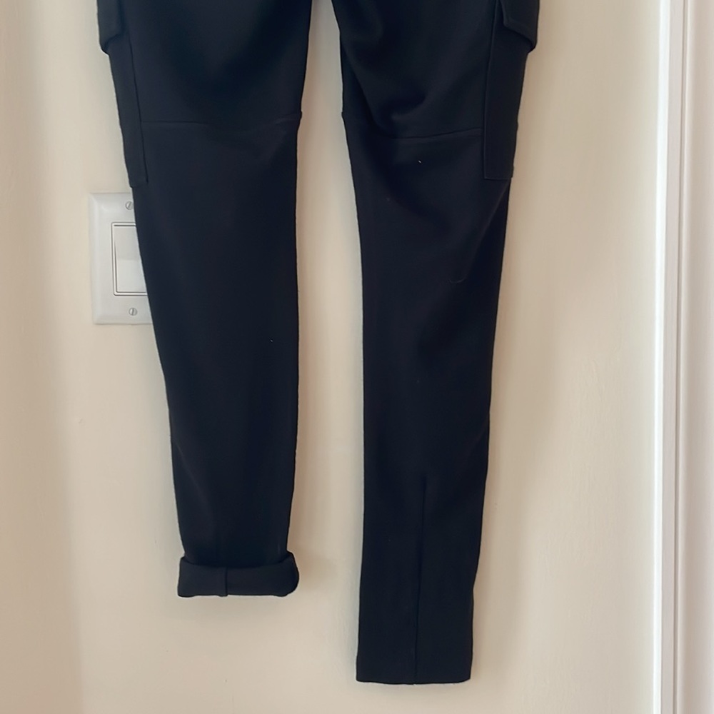 Seven7 Knit Cargo Pants Sz 4 EUC Super Cute Soft Utility Pockets Stretchy - Picture 10 of 17